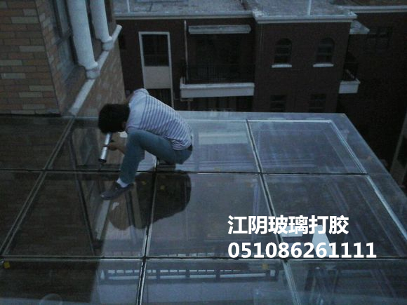 江陰玻璃打膠